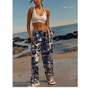 NWT Free People movement Mesmerize Me Printed Pant Violet Splendor Camo